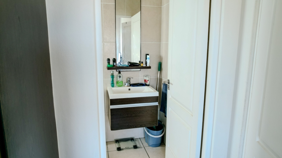 1 Bedroom Property for Sale in De Velde Western Cape